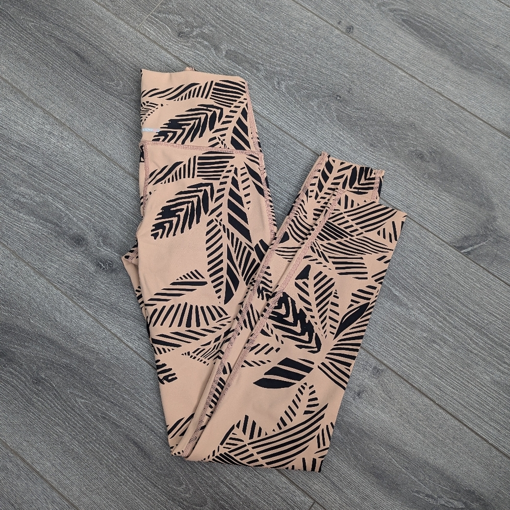 SOLD | Work out leggings
